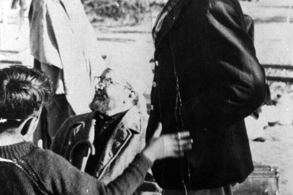 Abdus Salam’s father Chaudry Muhammad Hussain A black and white photograph of Abdus Salam’s father Chaudry Muhammad Hussain. It seems to be a family gathering, as the young boy is surrounded by older men.